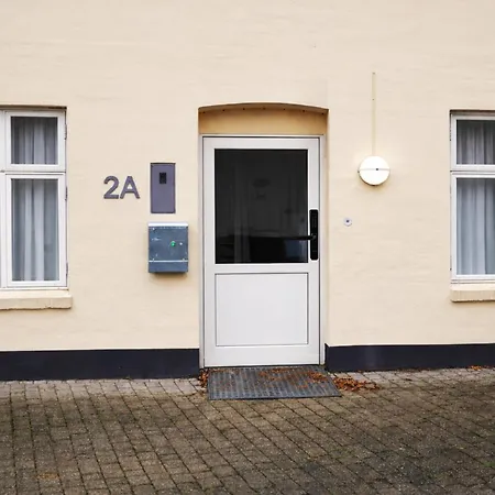 Bed & Breakfast 4seasons -- Emerald Summer Lounge