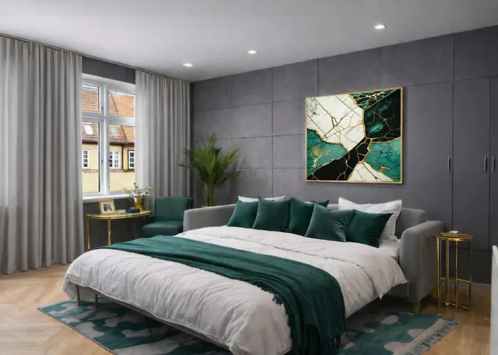 4seasons -- Emerald Summer Lounge Nocleg ze śniadaniem